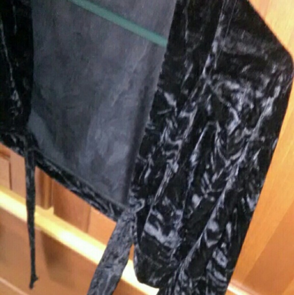 Panne CRUSHED VELVET bell sleeves SHRUG - Picture 2 of 6